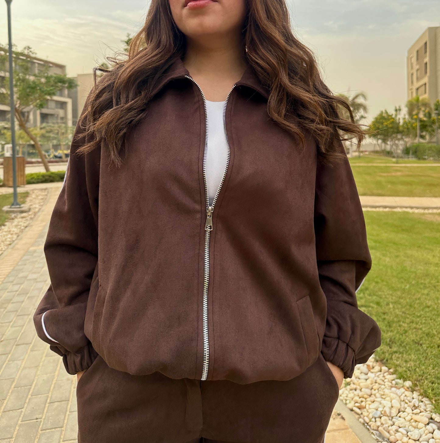 AURA - Set In Brown